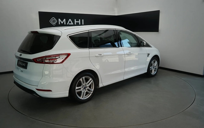 Ford S-Max cena 68999 przebieg: 187930, rok produkcji 2015 z Pajęczno małe 352